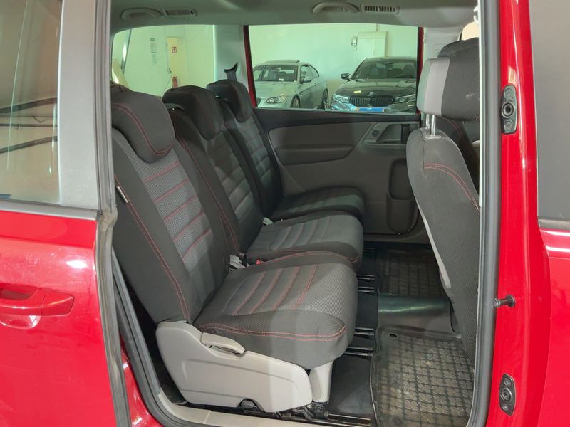 Seat Alhambra 2.0 TDI Style Allrad 2014 – снимка 20