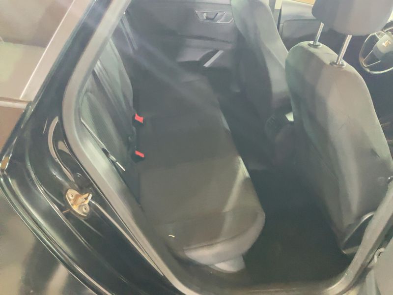 Seat Leon 1.6 TDI Style 4Drive 2014 – снимка 14