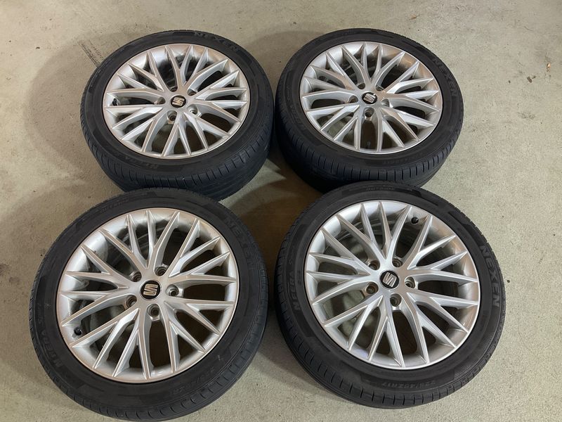 Seat Leon 1.6 TDI Style 4Drive 2014 – снимка 21