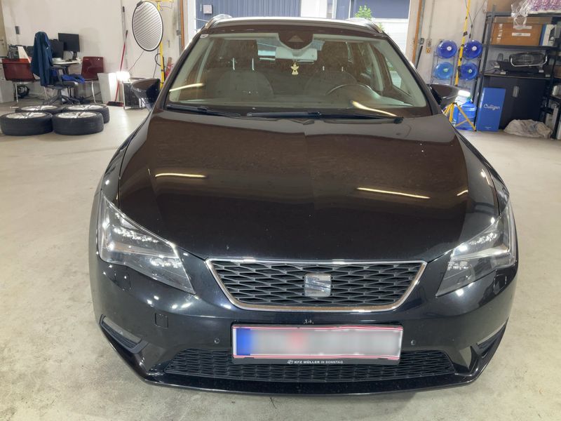 Seat Leon 1.6 TDI Style 4Drive 2014 – снимка 9