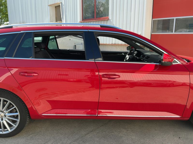 Skoda Superb 2.0 TSI L&K 4x4 2023 – снимка 10