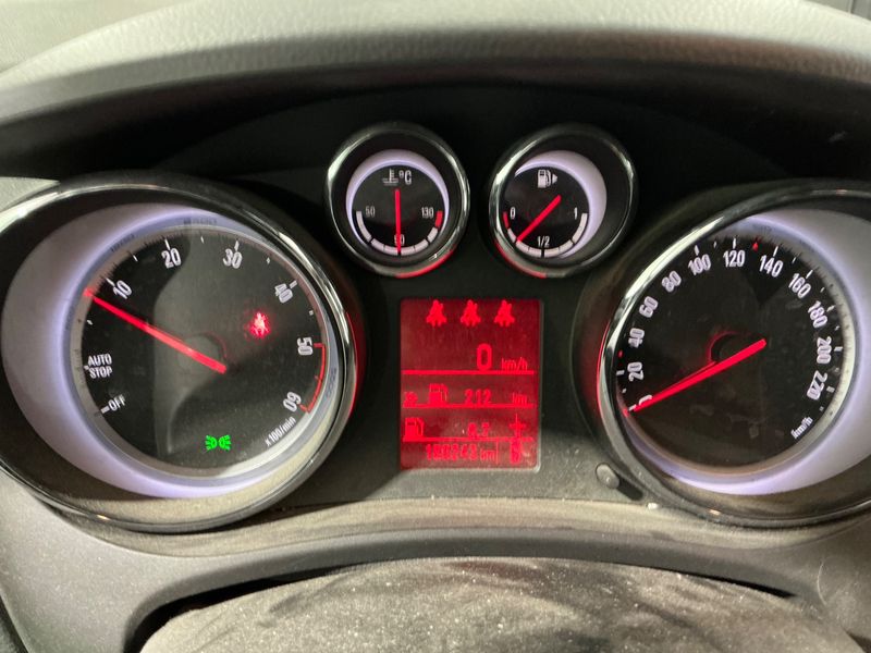 Opel Meriva 1.6 CDTI DPF Cosmo 2015 – снимка 4