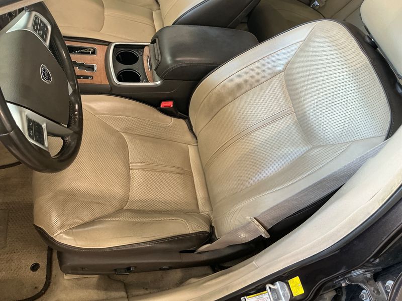 Lancia Thema 3.0 V6 CRD Executive 2012 – снимка 24