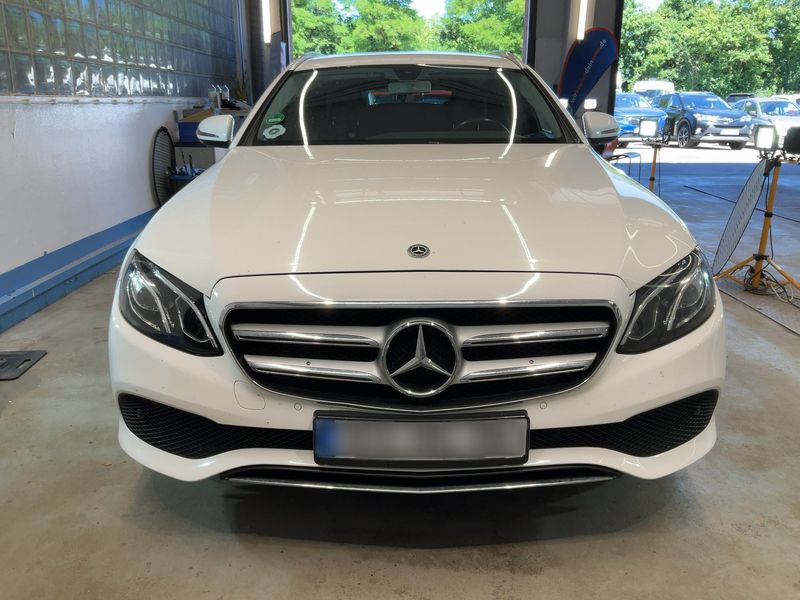Mercedes-Benz E-Klasse E 220 d T 4Matic Avantgarde 2018 – снимка 14