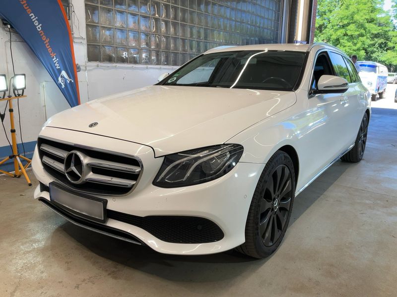 Mercedes-Benz E-Klasse E 220 d T 4Matic Avantgarde 2018 – снимка 1