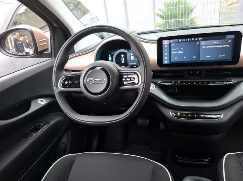 Fiat 500e electric drive 70 kW 2023 – снимка 10