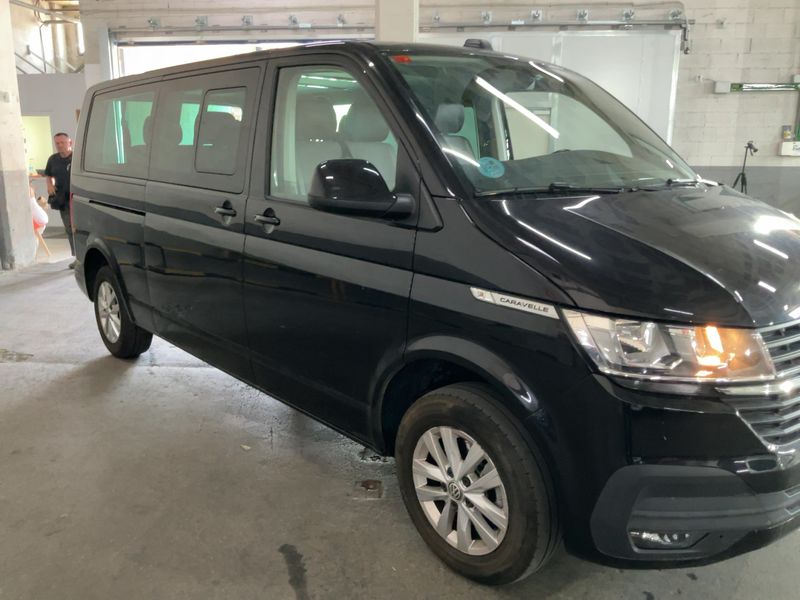 Volkswagen T6 Caravelle 2.0 TDI Trendline lang FWD 2021 – снимка 12