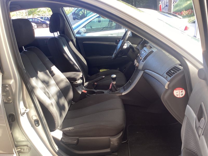 Hyundai Sonata 2.0 CRDi Classic 2009 – снимка 3