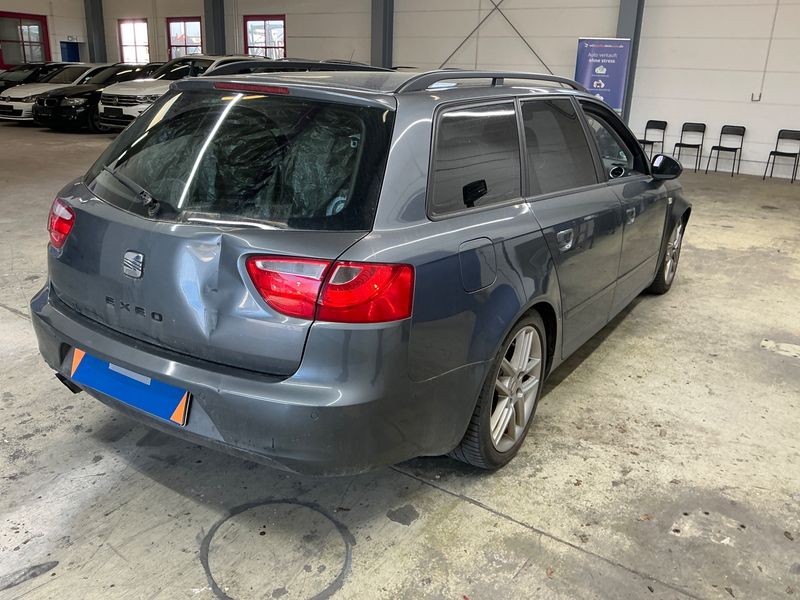 Seat Exeo 2.0 TDI Style 2013 – снимка 2