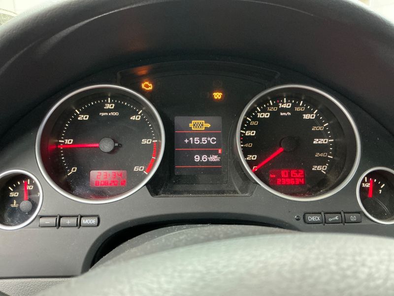 Seat Exeo 2.0 TDI Style 2013 – снимка 4