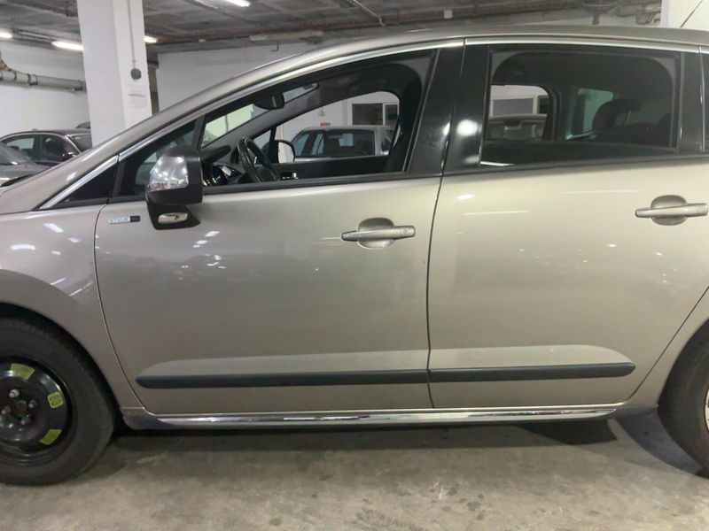 Peugeot 3008 1.6 Blue-HDi Style 2017 – снимка 4