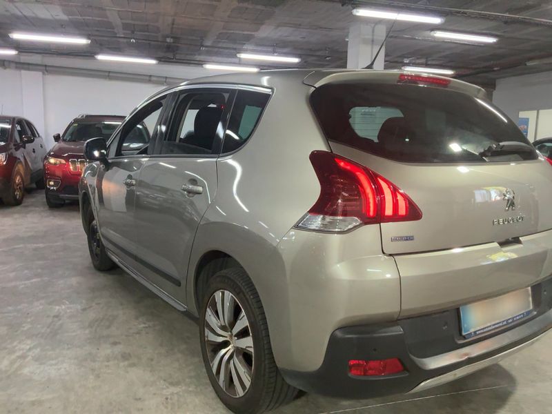 Peugeot 3008 1.6 Blue-HDi Style 2017 – снимка 6