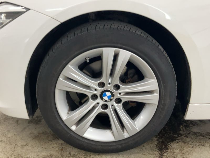 BMW 3er 318d Sport Line 2018 – снимка 3