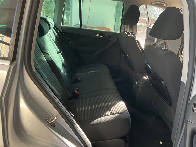 Volkswagen Tiguan 2.0 TDI Sport & Style 4Motion 2011 – снимка 18
