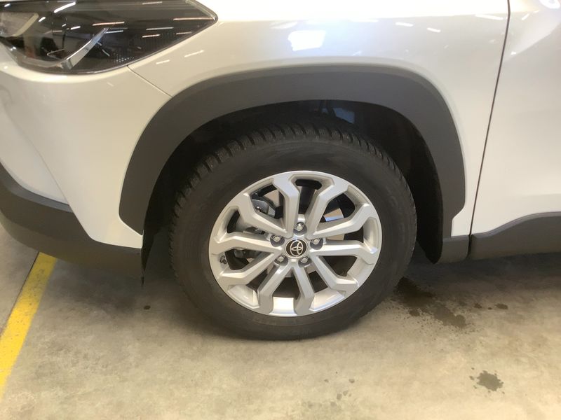 Toyota Corolla Cross 1.8 Hybrid FWD Comfort 2025 – снимка 3