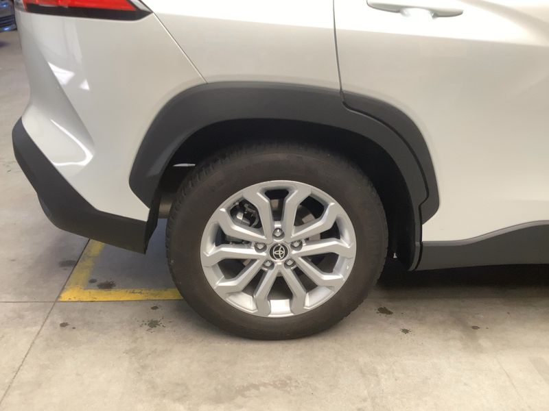 Toyota Corolla Cross 1.8 Hybrid FWD Comfort 2025 – снимка 9