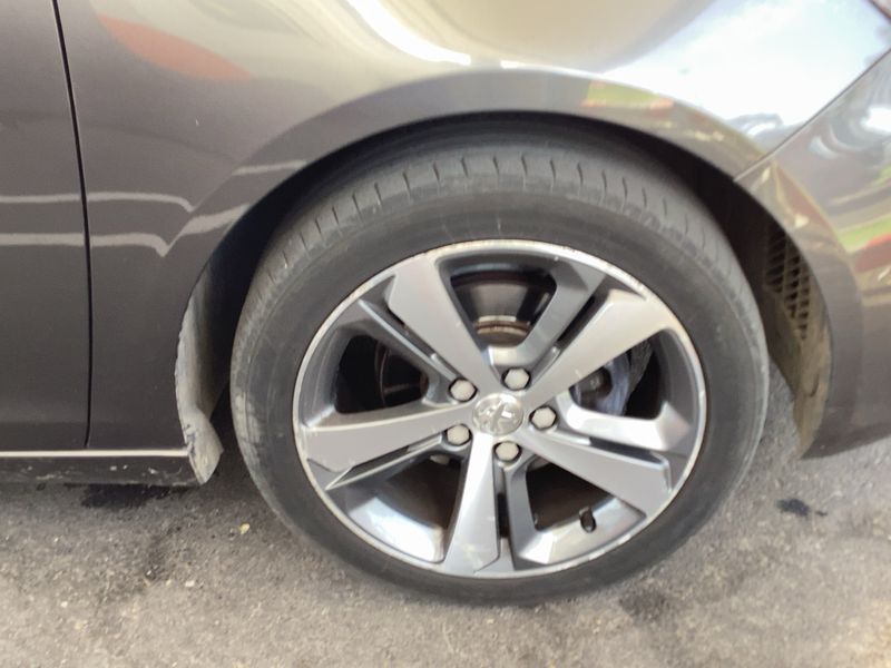 Peugeot 308 1.6 Blue-HDi Allure 2017 – снимка 11