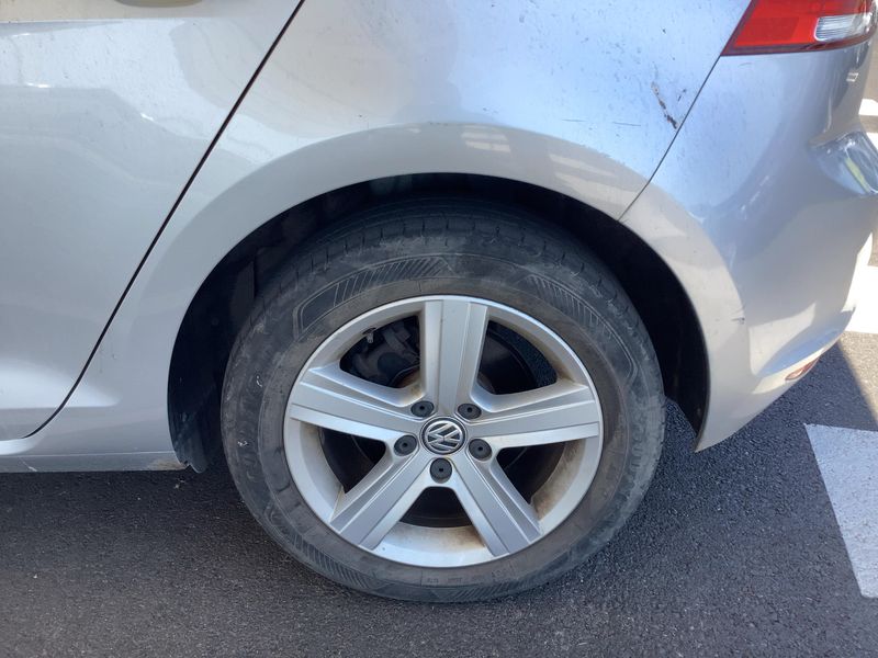 Volkswagen Golf VII 1.6 TDI Advance BlueMotion Tech 2014 – снимка 5