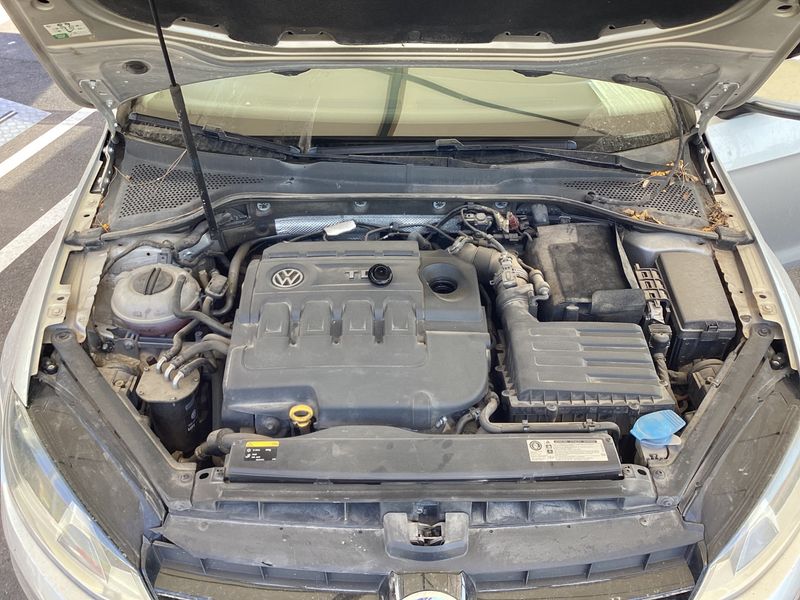 Volkswagen Golf VII 1.6 TDI Advance BlueMotion Tech 2014 – снимка 29