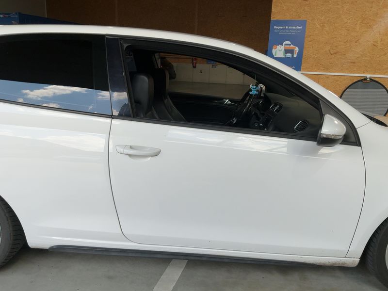 Volkswagen Golf VI 2.0 TSI GTI 2009 – снимка 10