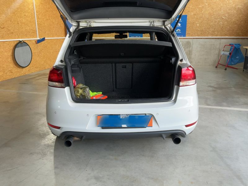 Volkswagen Golf VI 2.0 TSI GTI 2009 – снимка 15