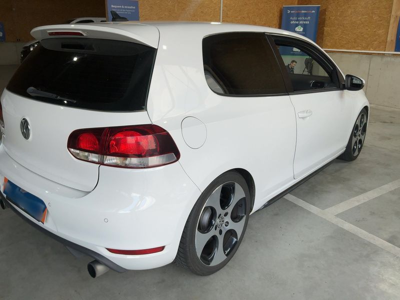 Volkswagen Golf VI 2.0 TSI GTI 2009 – снимка 8