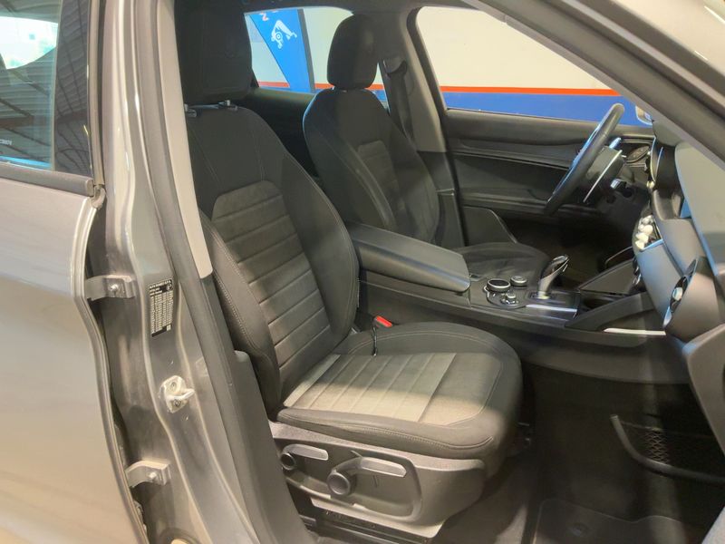 Alfa Romeo Stelvio 2.2 JTDM Business 2019 – снимка 16