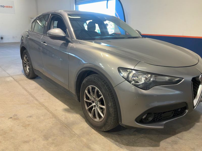Alfa Romeo Stelvio 2.2 JTDM Business 2019 – снимка 12