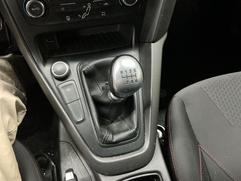 Ford Focus 1.0 EcoBoost ST-Line R&B 2018 – снимка 33