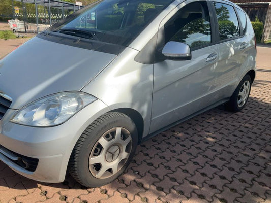 Mercedes-Benz A-Klasse A 150 Classic 2009 – снимка 2
