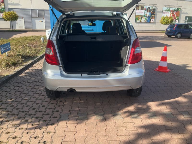 Mercedes-Benz A-Klasse A 150 Classic 2009 – снимка 15