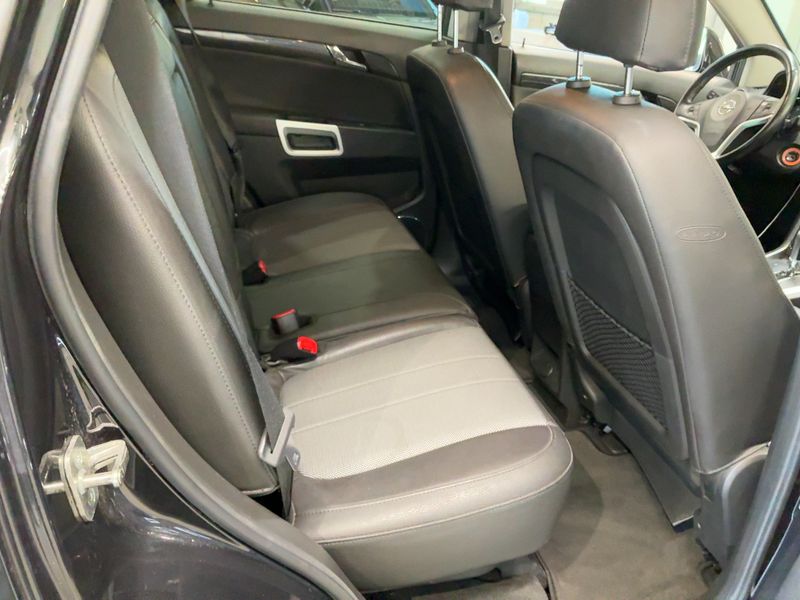 Opel Antara 2.2 CDTI Design Edition 4x4 2014 – снимка 19