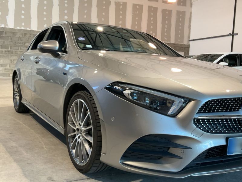 Mercedes-Benz A-Klasse A 250e AMG Line 2020 – снимка 12