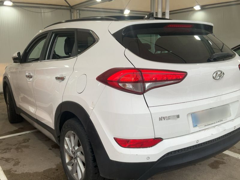 Hyundai Tucson 1.7 CRDi Style 2WD 2018 – снимка 6