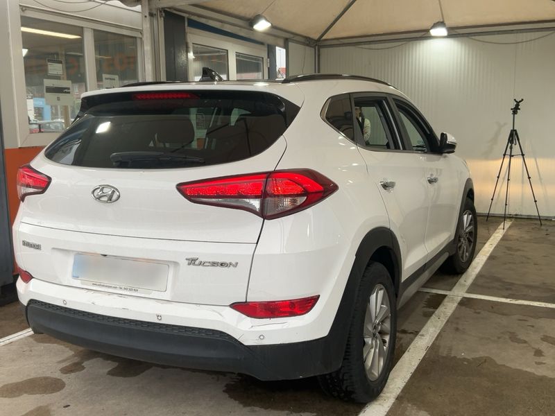 Hyundai Tucson 1.7 CRDi Style 2WD 2018 – снимка 8