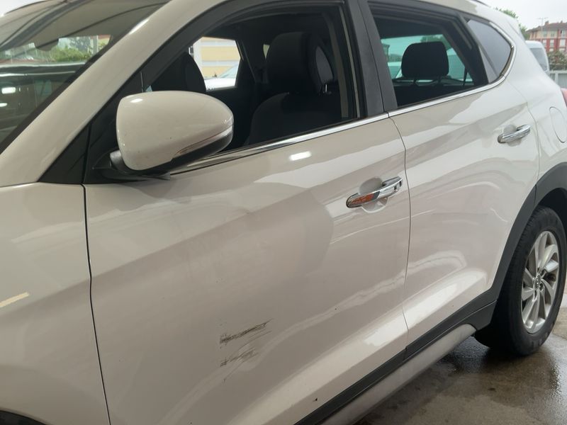 Hyundai Tucson 1.7 CRDi Style 2WD 2018 – снимка 4