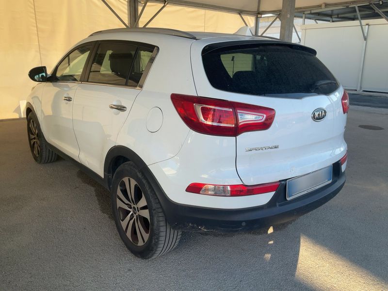 Kia Sportage 1.7 CRDi Plus 2WD 2012 – снимка 6