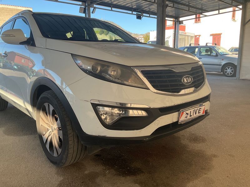 Kia Sportage 1.7 CRDi Plus 2WD 2012 – снимка 35