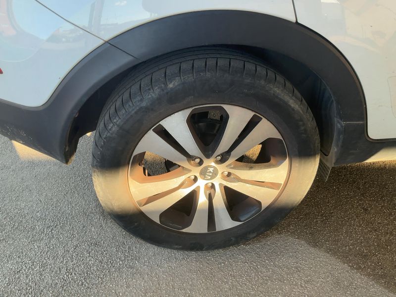 Kia Sportage 1.7 CRDi Plus 2WD 2012 – снимка 9