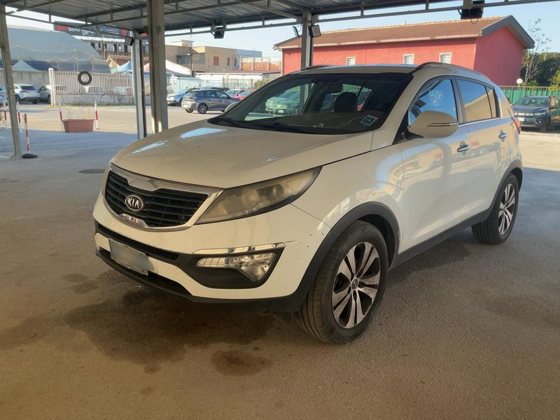 Kia Sportage 1.7 CRDi Plus 2WD 2012 – снимка 2
