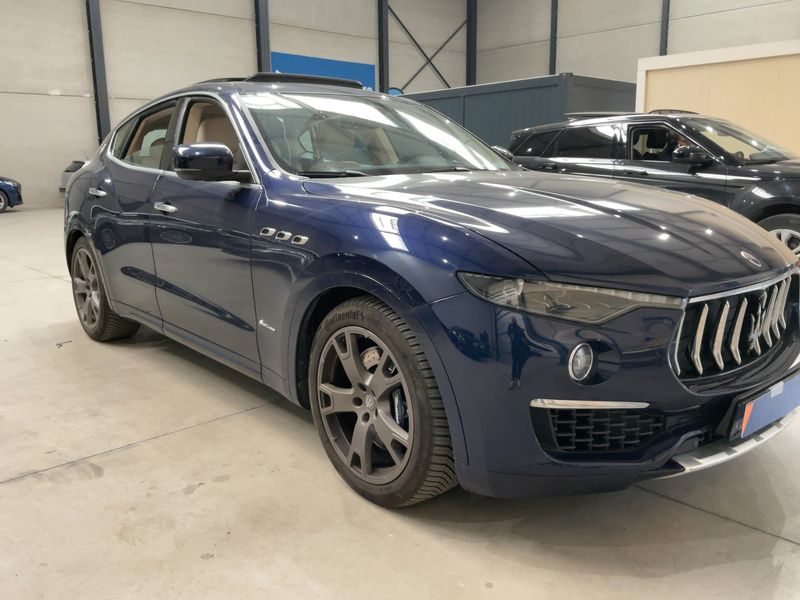 Maserati Levante 3.0 V6 TwinTurbo Gran Lusso Q4 2019 – снимка 12