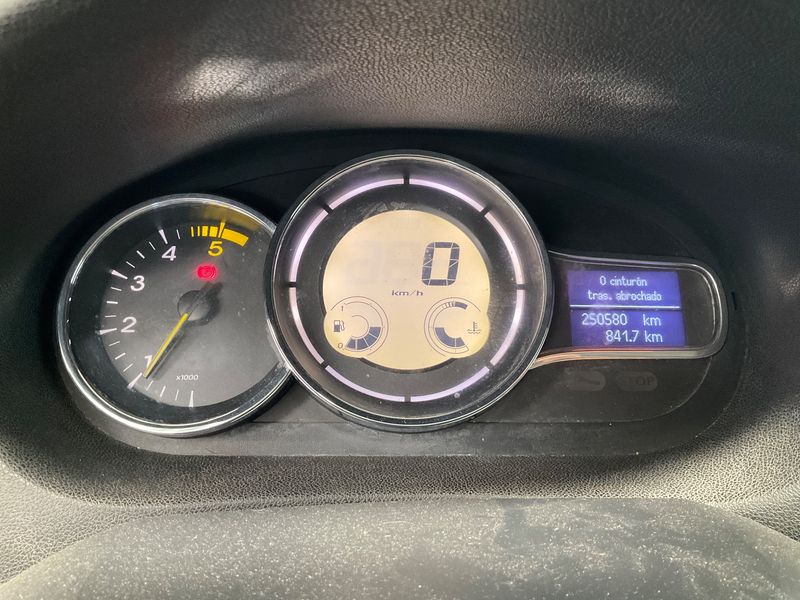 Renault Megane 1.5 dCi Dynamique 2010 – снимка 4