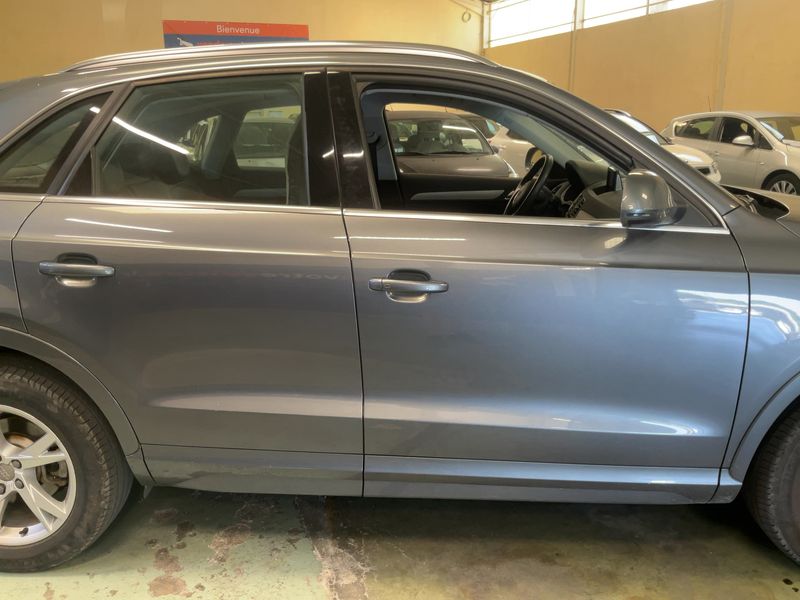 Audi Q3 2.0 TFSI quattro Sport 2015 – снимка 10