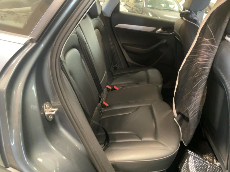 Audi Q3 2.0 TFSI quattro Sport 2015 – снимка 19