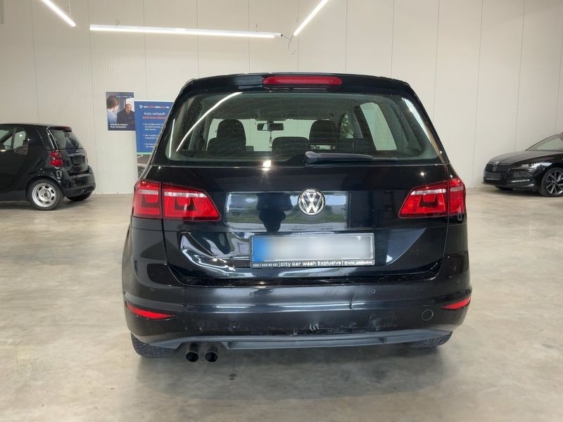 Volkswagen Golf VII Sportsvan 2.0 TDI Highline BlueMotion Tech 2014 – снимка 7