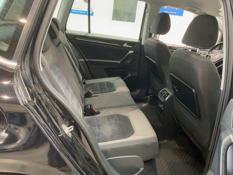 Volkswagen Golf VII Sportsvan 2.0 TDI Highline BlueMotion Tech 2014 – снимка 19