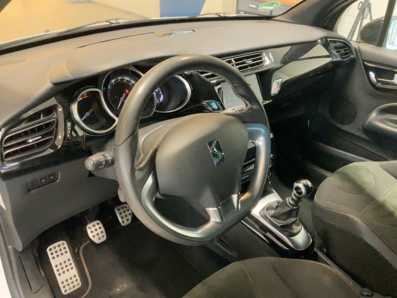DS Automobiles DS3 1.6 THP SportChic 2016 – снимка 17