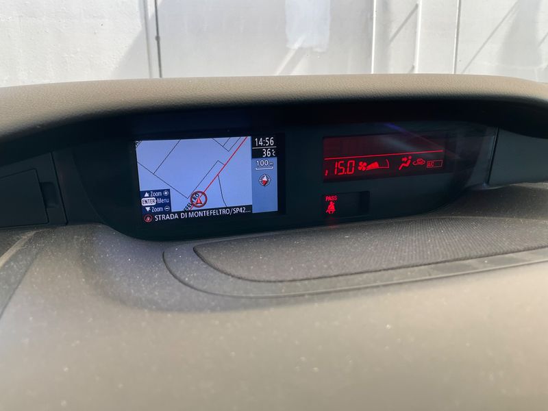 Mazda CX-7 2.2 Turbodiesel Center-Line 2010 – снимка на щета