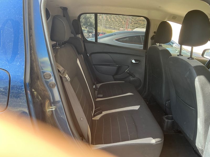 Dacia Sandero 1.5 dCi Stepway 2017 – снимка 19