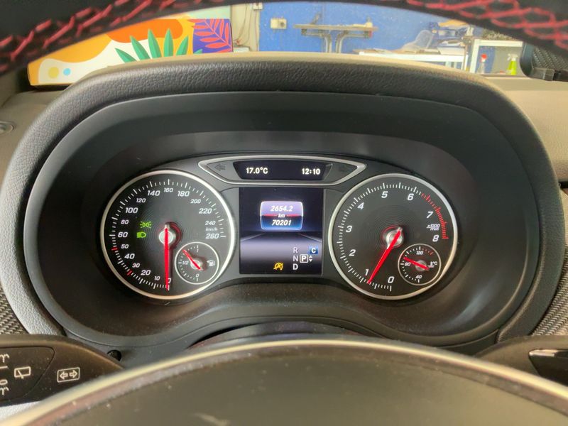Mercedes-Benz B-Klasse B 180 AMG Line 2018 – снимка 18
